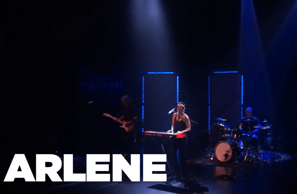 MUSIC MONDAYS FEATURE – Watch Arlene perform at Mississauga’s summer concert series