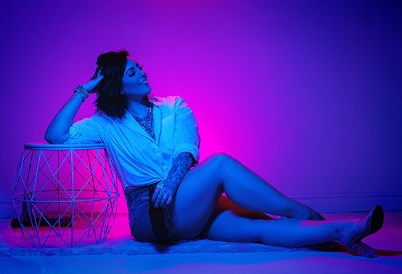 The Gate: COUNTRY ARTIST BREE TAYLOR BRINGS THE “SHA LA LA” TO NEW SINGLE
