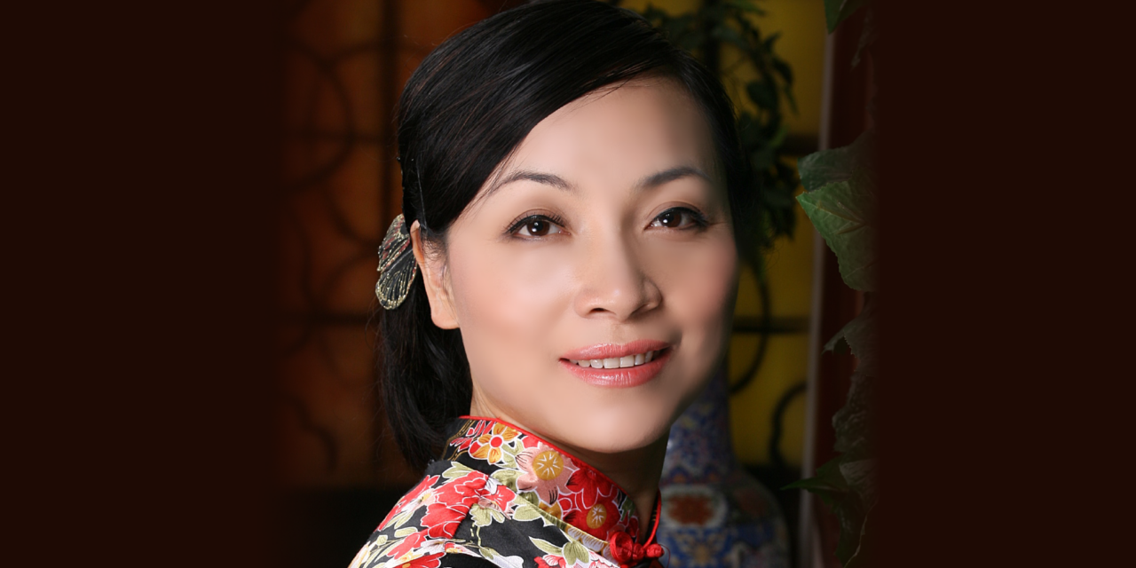 WATCH NOW: Accomplished poet and author, Anna Yin sits down with us in our latest HUB Creative Talks!